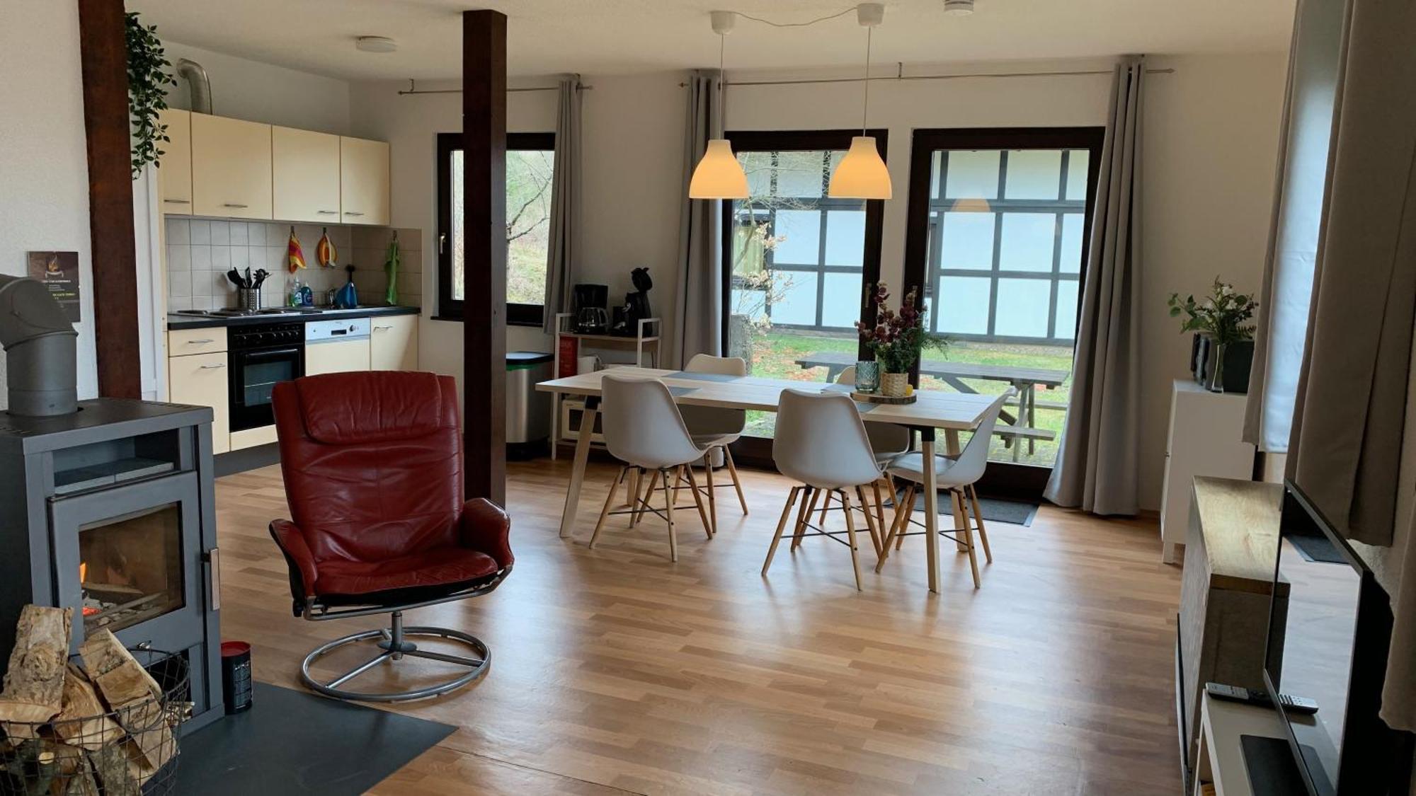 Ferienwohnung Mimo Direkt Am Waldrand Frankenau Ngoại thất bức ảnh